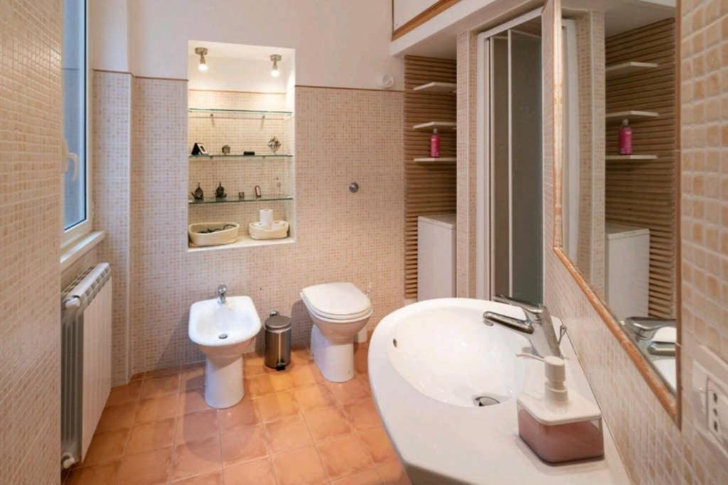 Il Velarium Del Colosseo Apartment Roma Ngoại thất bức ảnh